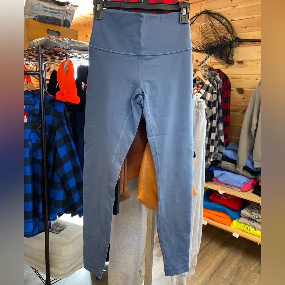 Lululemon high rise full on luon 28” legging size 6